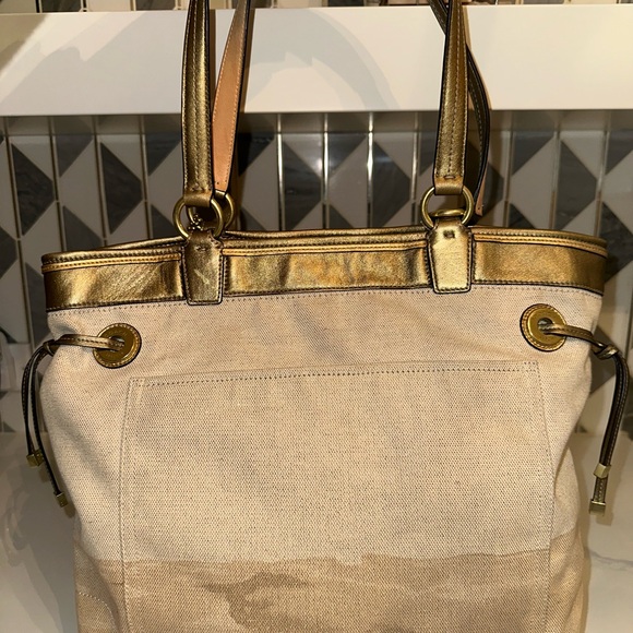 Coach Limited Edition Audrey Canvas Leigh Embellished Gold Starfish Tote 17024 - Picture 3 of 10